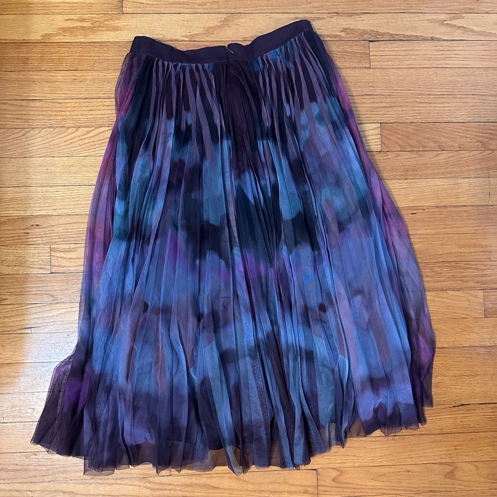 💜💙 Anthropologie Geisha Designs Dania Tulle Tie-dye Purple and Blue Midi Skirt - Picture 4 of 7